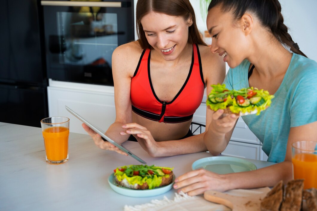 Empoderando a las Mujeres en el Gimnasio: Una Guía de Nutrición de 2 Semanas para la Máxima Fuerza